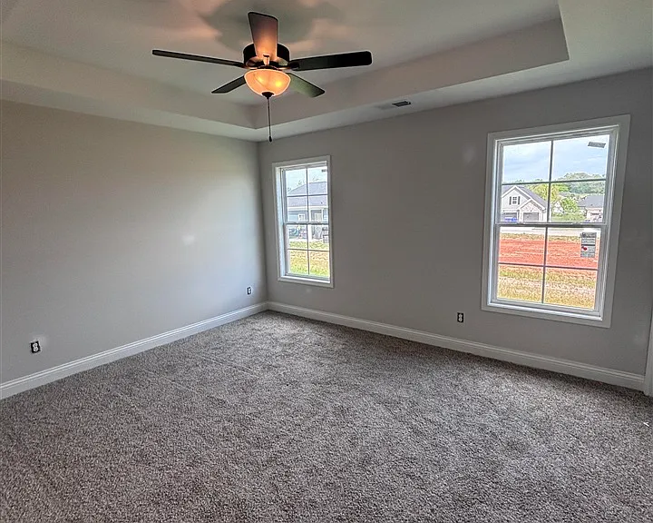 716 Calumet Cir — Photo 6