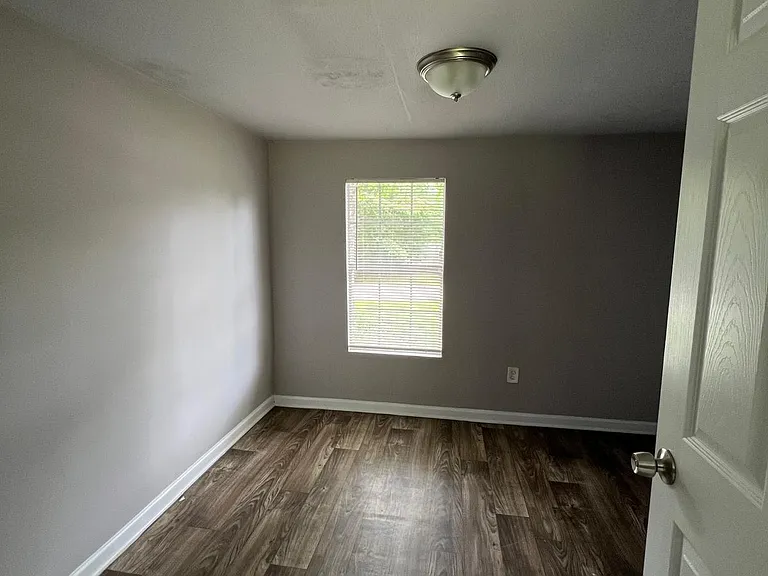 30 Winston Way — Photo 23