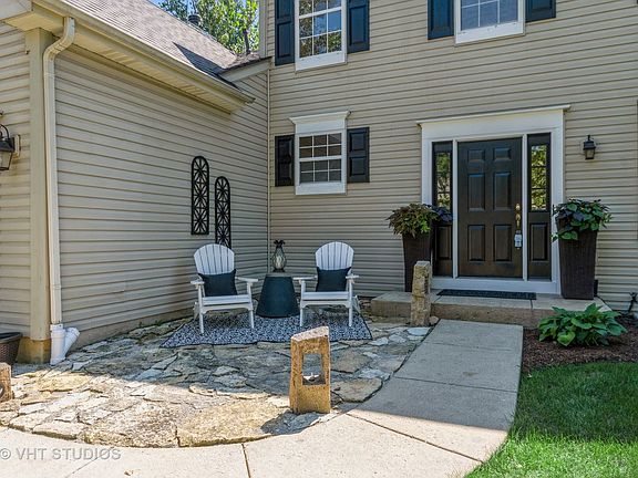 3rd image of 3601 Antoine Pl