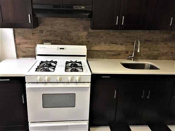 2nd image of 1045 Morris Ave #2L