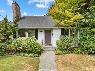6215 41st Avenue NE, Seattle, WA, 98115