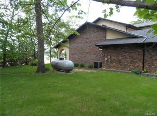 56862 Rivere Au Sel Pl, New London, MO 63459