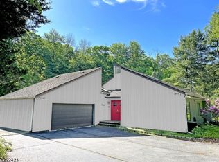 112 Hibler Rd, Newton, NJ 07860