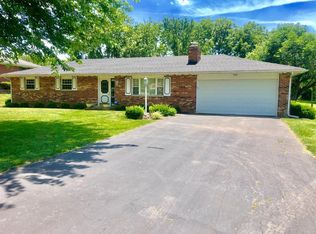 5493 E Decker Rd, Franklin, OH 45005