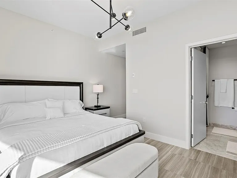 3101 Bayshore Blvd #1804 — Photo 35