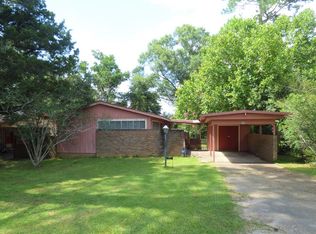 710 Seminary St, McComb, MS 39648