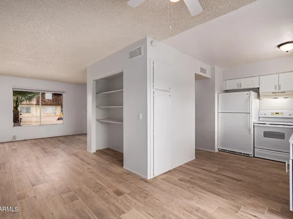 3605 W BETHANY HOME Road #2, Phoenix, AZ 85019