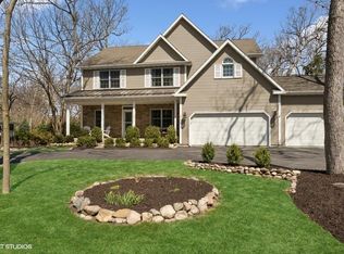 310 White Oak Rd, Fontana, WI 53125