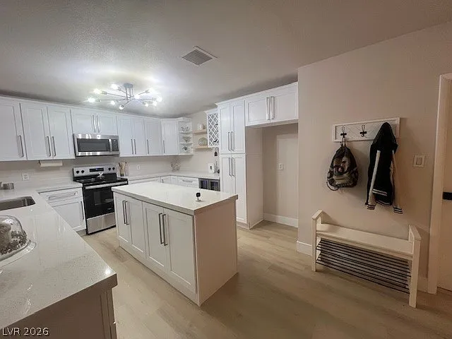 6213 Fairwood Ave — Photo 4