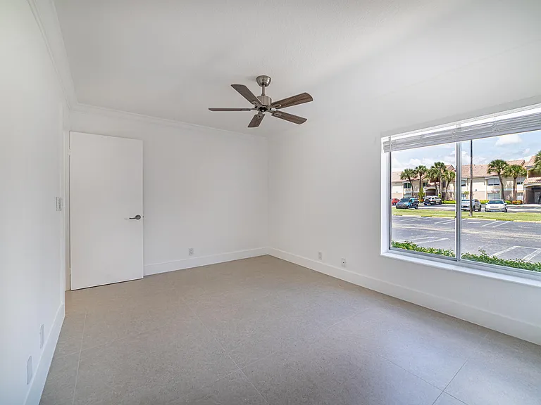 815 W Boynton Beach Blvd #12-106 — Photo 19