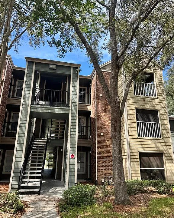 5136 Park Central Dr #223