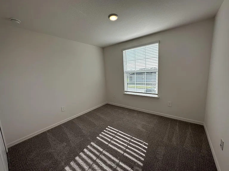 10936 SW Vasari Way — Photo 28