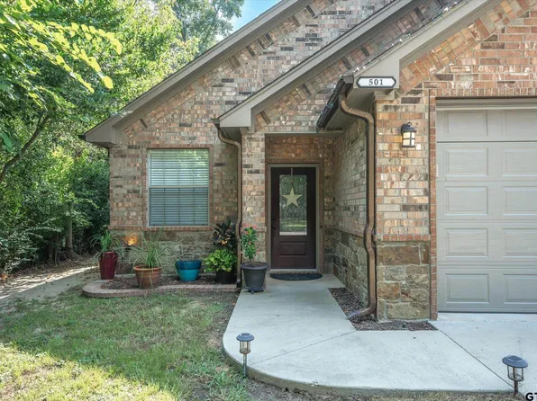 501 N Boyd St, Lindale, TX 75771