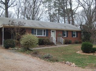 12724 Richmond St, Chester, VA 23831