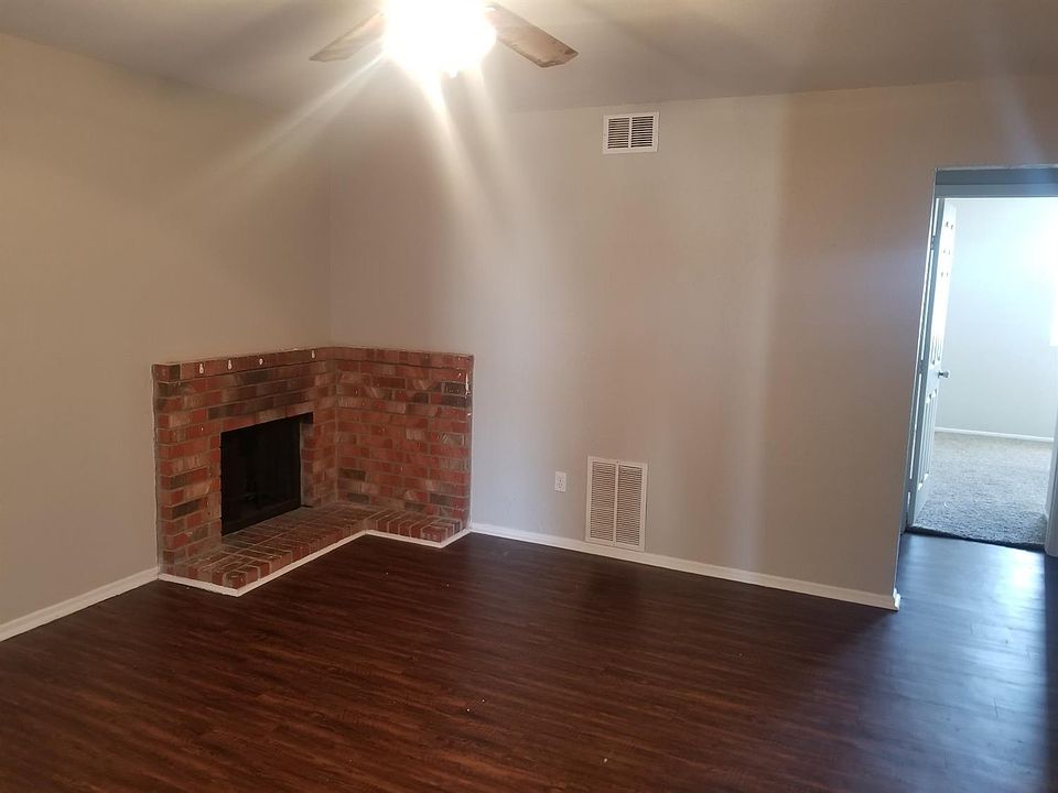 1st image of 3208 Salisbury Ave APT D