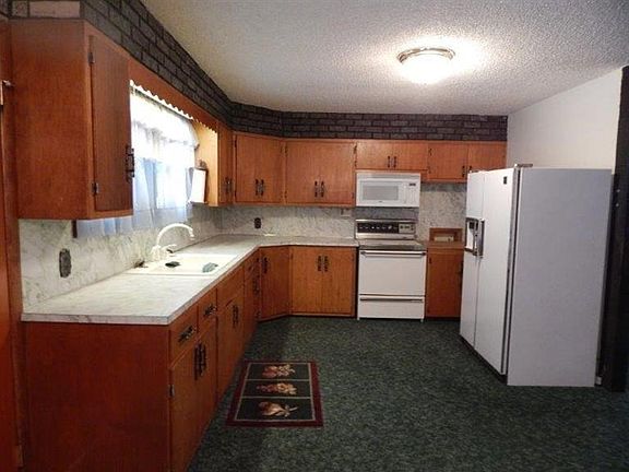 5th image of 504 Chesterfield Dr