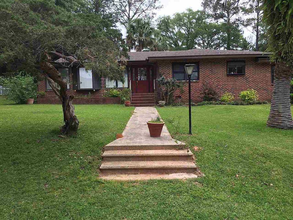 1st image of 1013 McClendon Dr