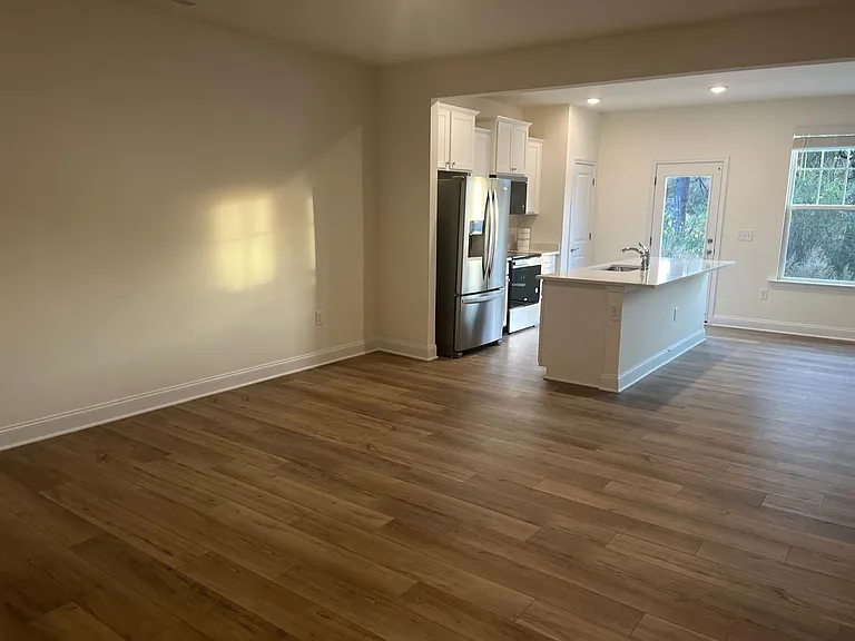 24 Lavender Ln — Photo 7
