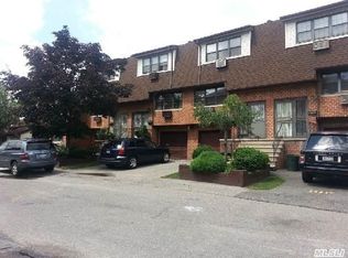 2-06 Capstan Ct, College Point, NY 11356