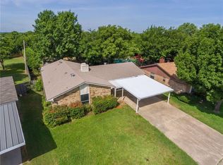 5913 Stardust Dr S, Watauga, TX 76148