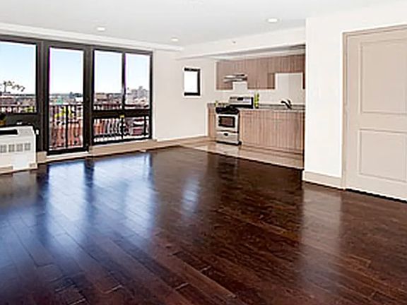 4th image of 203 E 121st St APT 1104