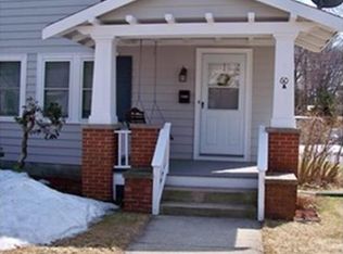 60 Cross St, Uxbridge, MA 01569