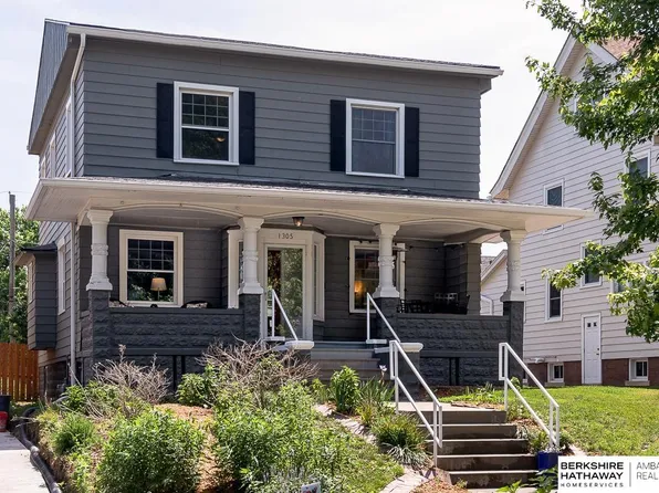 1305 S 35th Ave, Omaha, NE 68105