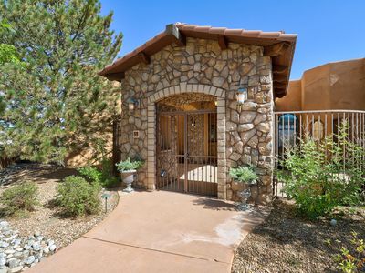 33 Via Entrada, Sandia Park, NM, 87047