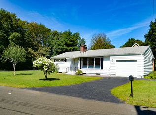 33 Crescent Dr, Ludlow, MA 01056