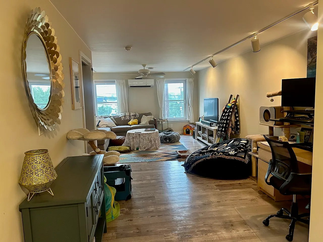2 bed, 2.5 bath, 2600 sqft, $2,695 — Photo 3