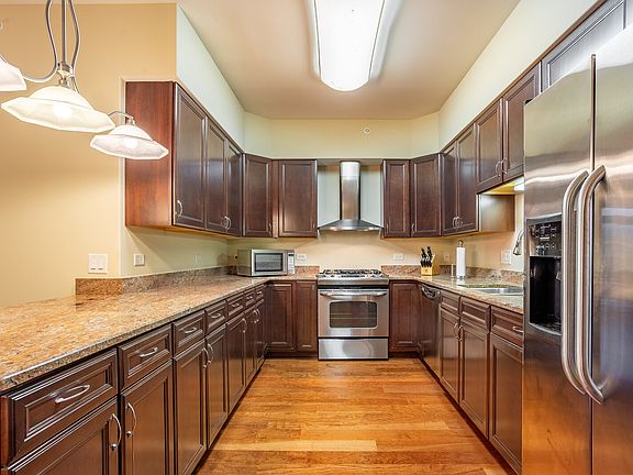 5th image of 50 S Greeley St APT 415