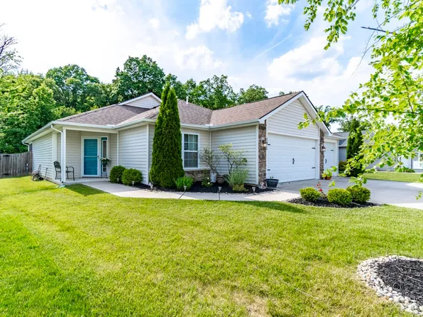 2211 Henry V Xing, Fort Wayne, IN 46818