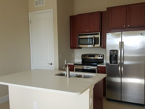5th image of 13688 Briand Ave