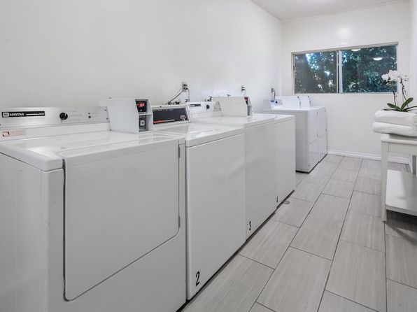 937 3rd St APT 105