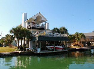 16614 Sandpiper Rd, Jamaica Beach, TX 77554