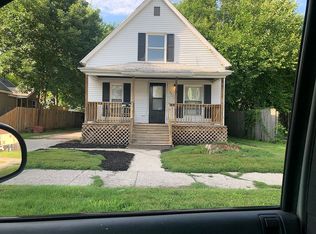 1716 Wood St, Saginaw, MI 48602