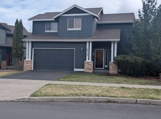 63102 Riverstone Dr, Bend, OR 97703