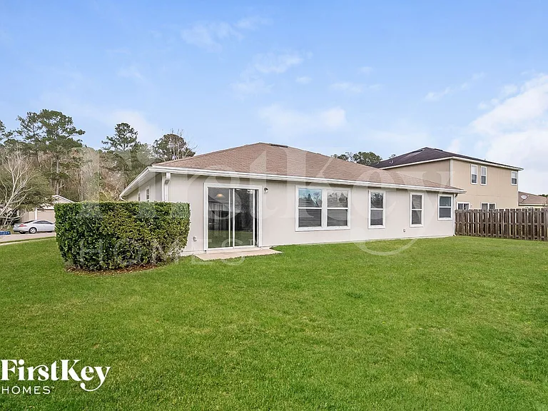 2878 Woodstone Dr — Photo 15