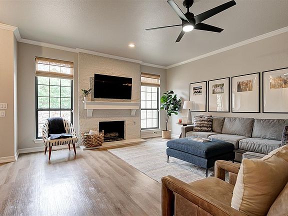 5th image of 2100 Cobblestone Ct APT 106
