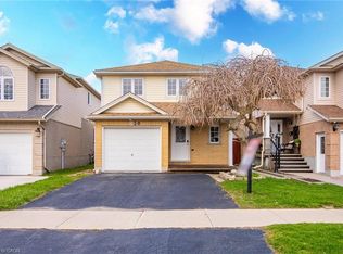 30 Bridlewreath St, Kitchener, ON N2E 3V5