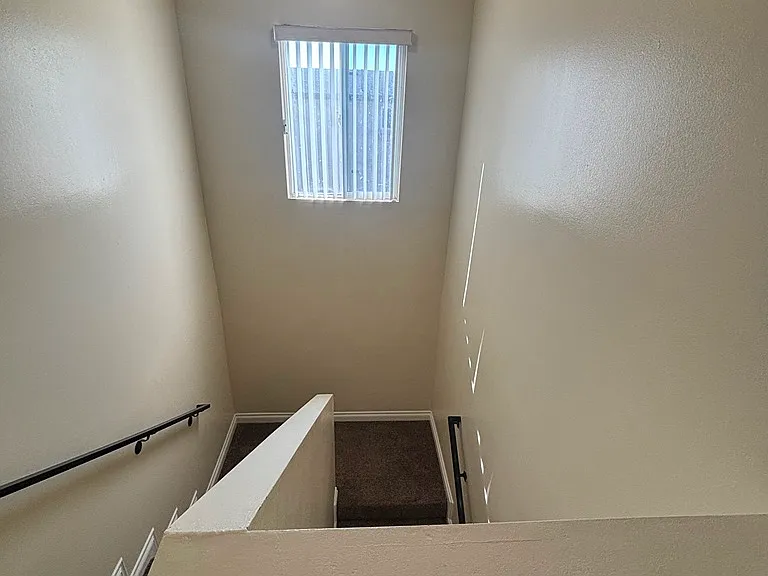 347 E 118th Pl — Photo 12