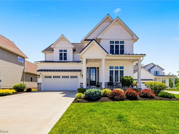 587 Magnolia Ct, Mayfield, OH 44143