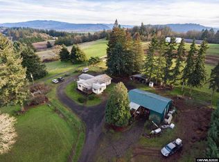 39032 Ridge Dr, Scio, OR 97374
