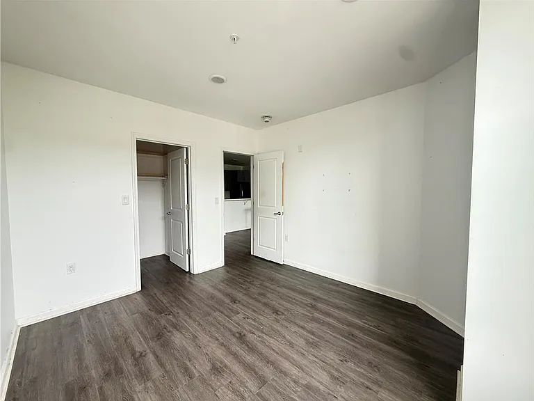 123 N Lumber St #3D — Photo 5