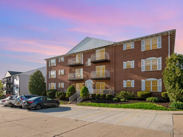 306 Highland Trce, Highland Heights, KY 41076