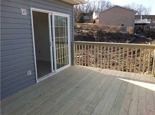 4th image of 2844 Dolores Dr