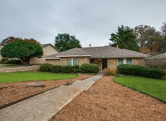 2nd image of 2310 Owens Blvd