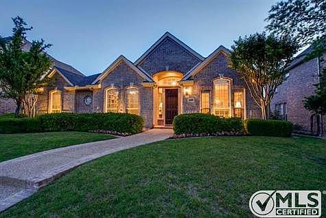 1st image of 4425 Mira Vista Dr