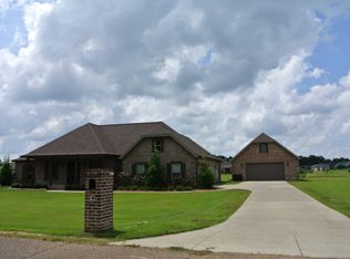 273 Buck Egger Rd, Caledonia, MS 39740