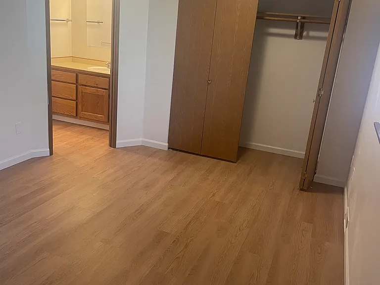 9741 Woodlawn Ave N #C — Photo 8